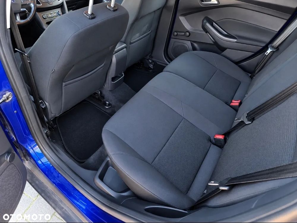 Ford Focus 1.5 EcoBoost Titanium ASS - 6