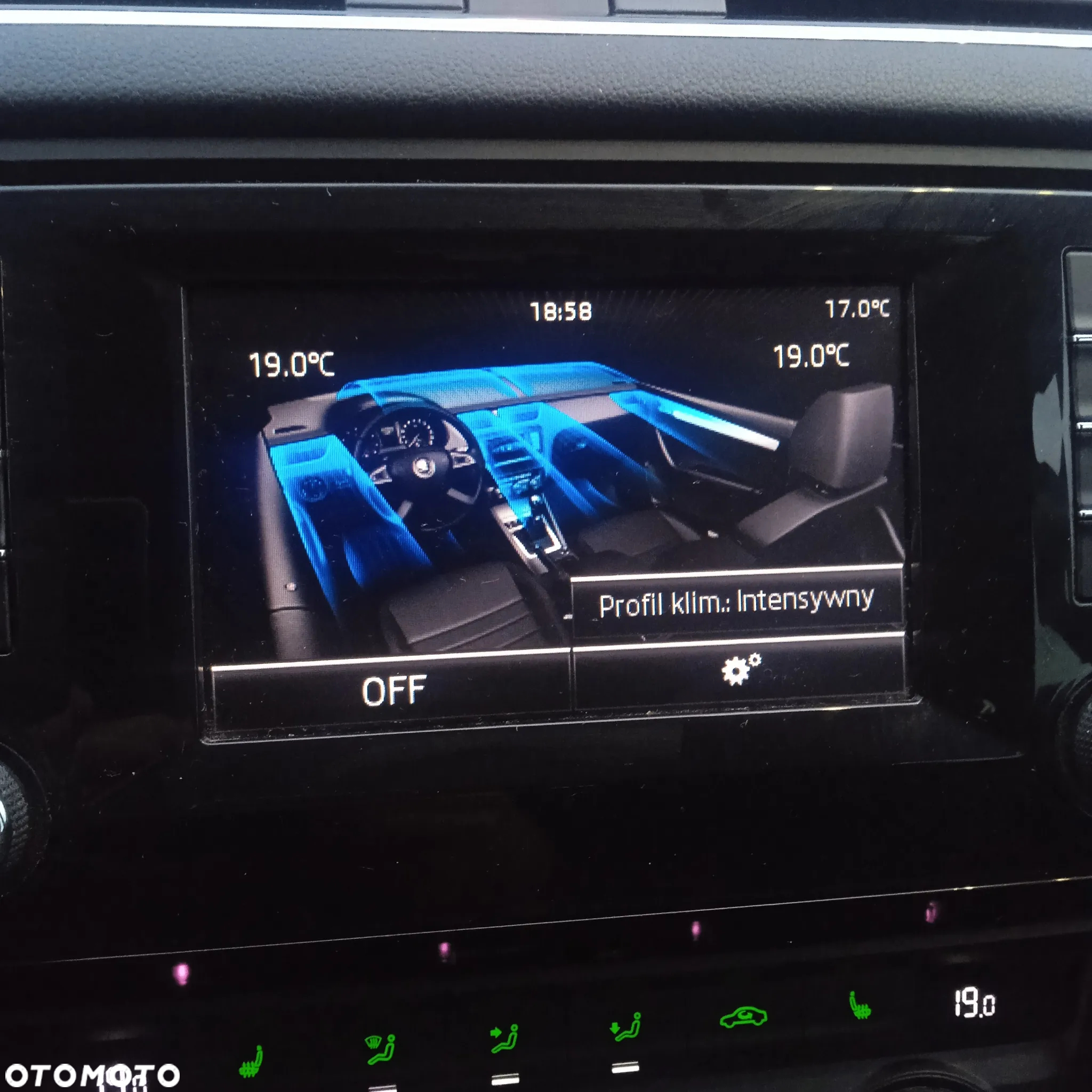 Skoda Octavia 1.6 TDI Elegance - 23