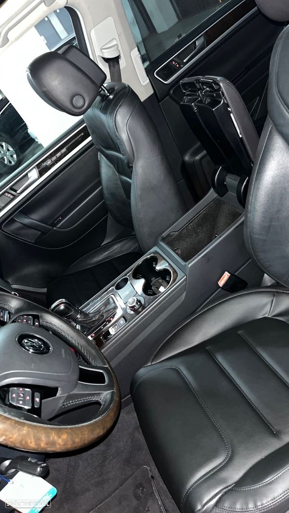 VW Touareg 3.6 V6 FSi Auto Individual - 13