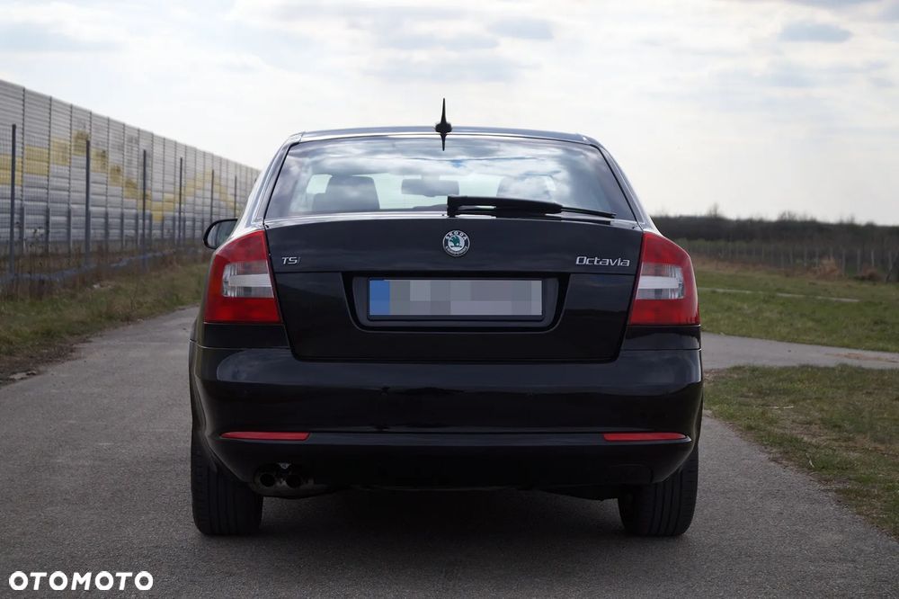 Skoda Octavia 1.4 TSI Mint - 11