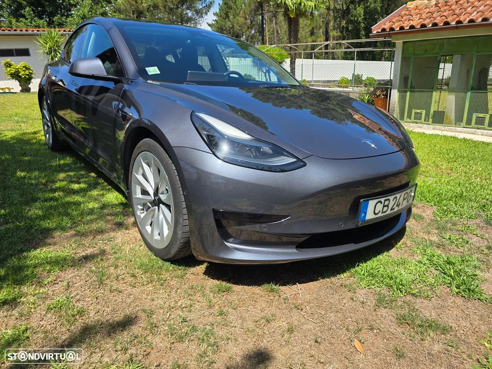 Tesla Model 3 Standard Range Plus RWD - 3