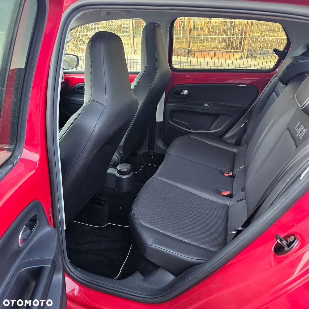 Volkswagen up! BlueMotion Technology colour fortana red - 18