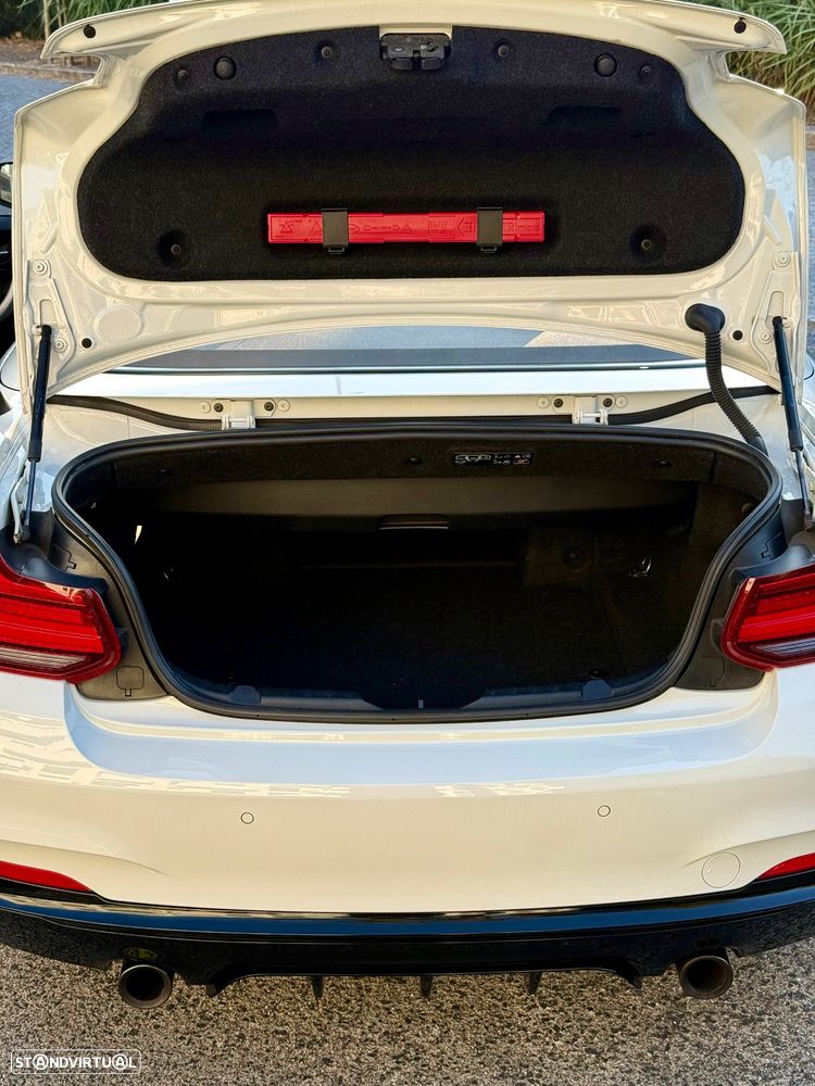 BMW 230 i Coupe Aut. M Sport - 16