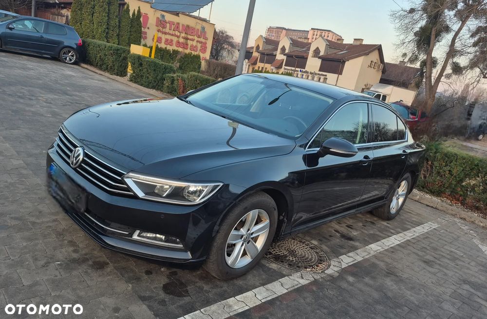 Volkswagen Passat - 9