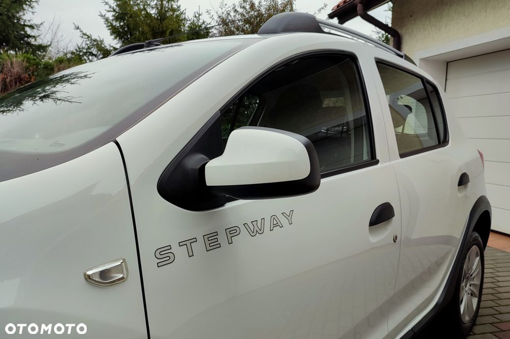 Dacia Sandero Stepway TCe 90 Prestige - 38