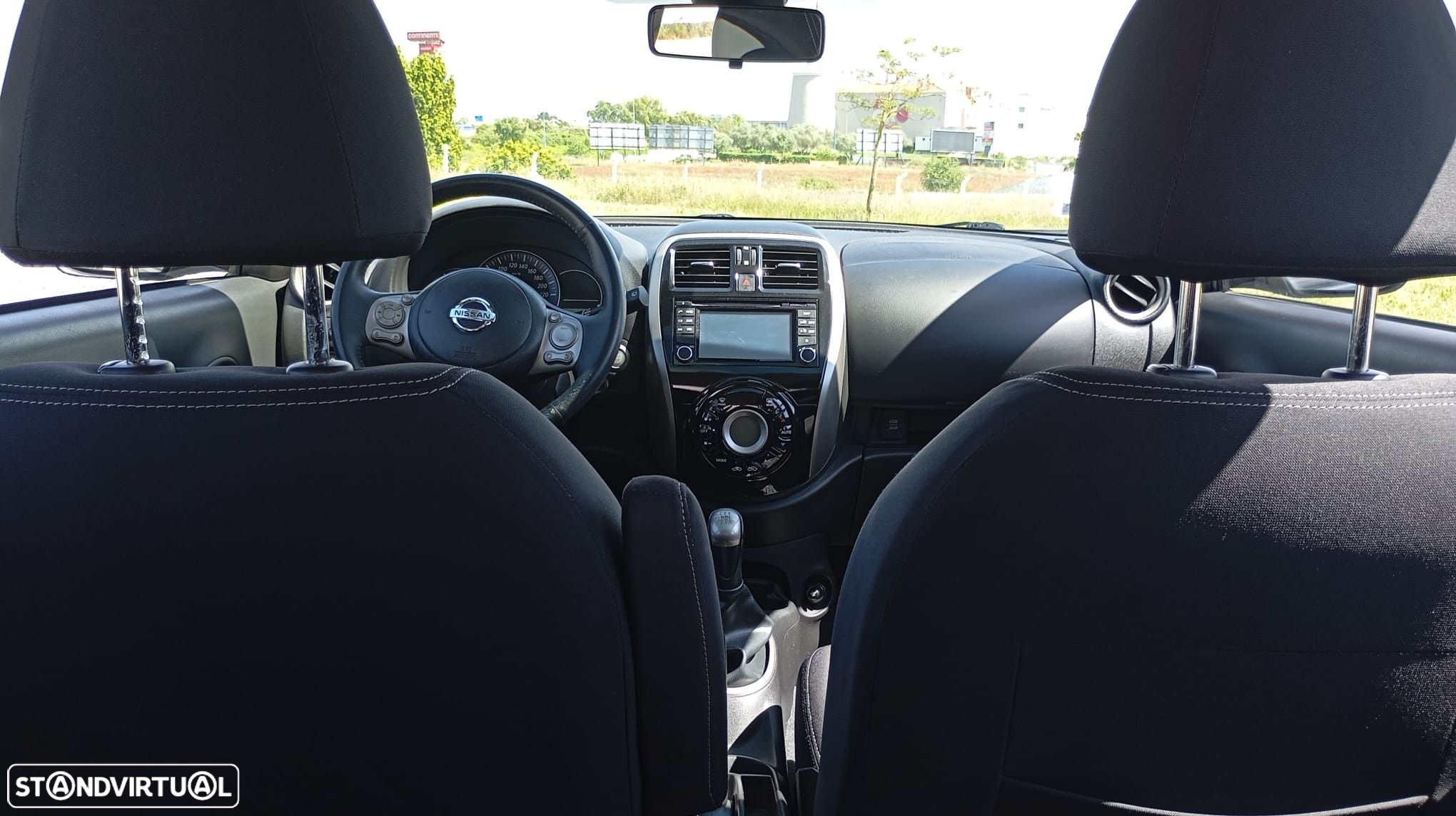 Nissan Micra 1.2 Tekna Premium - 9