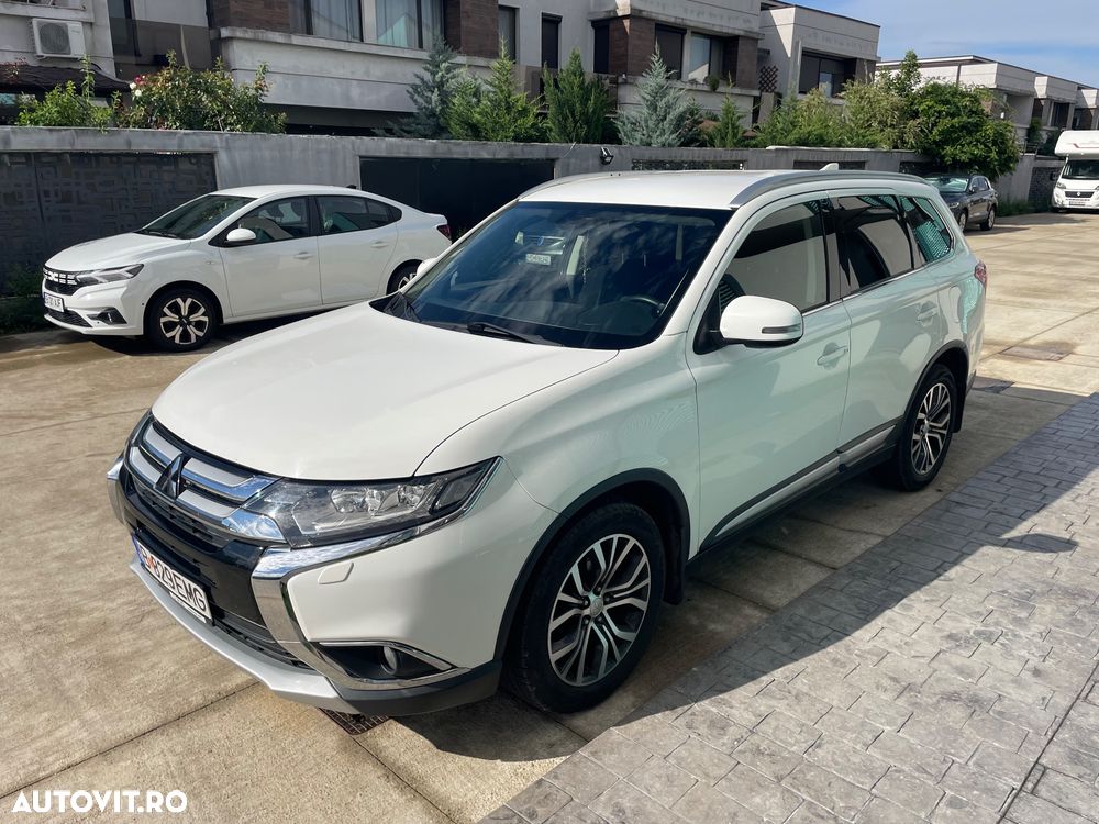 Mitsubishi Outlander 2.2 Litre DI-D AWD Instyle Aut. - 1