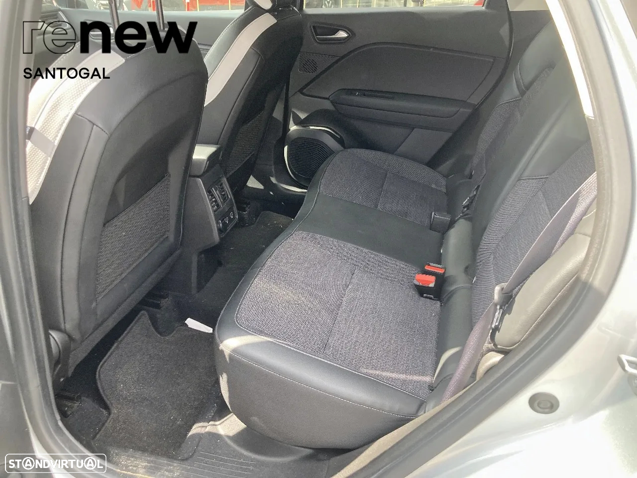 Renault Captur 1.0 TCe Techno Bi-Fuel - 15