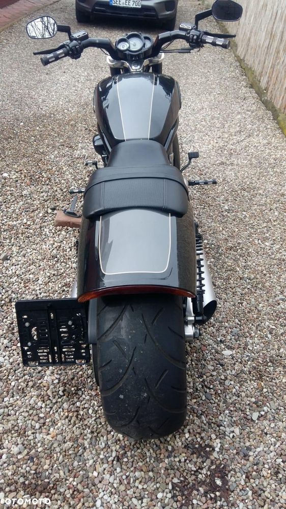 Harley-Davidson V-Rod Muscle - 5