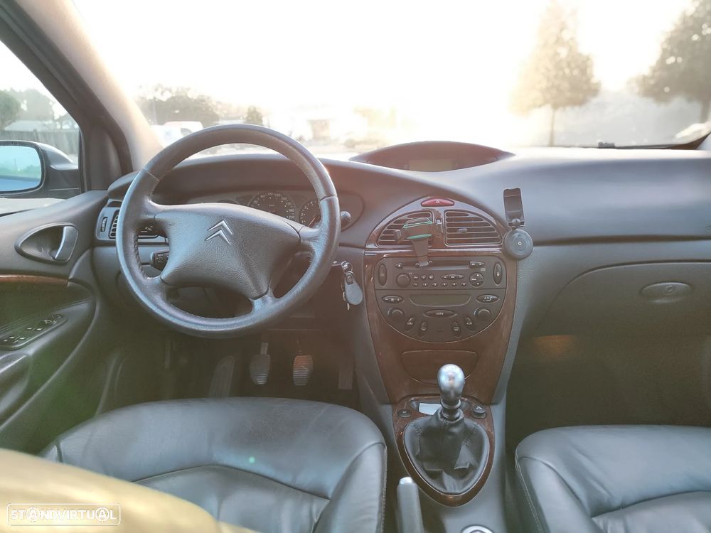Citroën C5 2.0 HDi Exclusive - 2