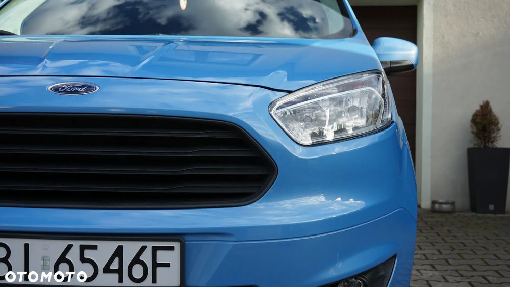 Ford Tourneo Courier - 14