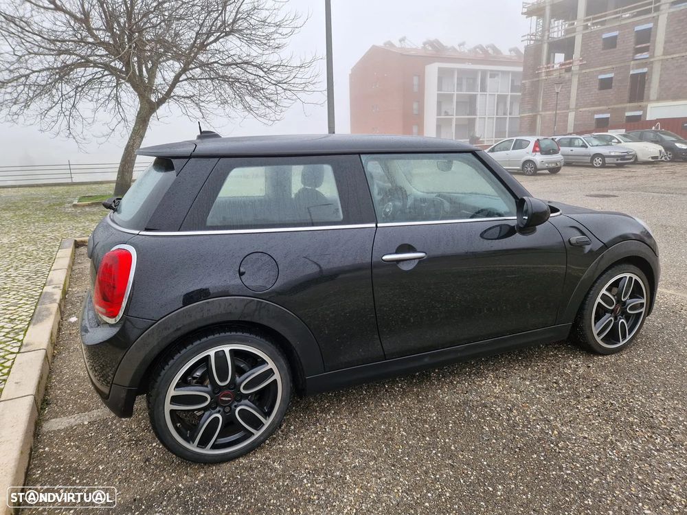 MINI 3 Portas One D - 13