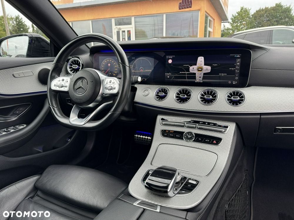 Mercedes-Benz Klasa E 200 4-Matic AMG - 33