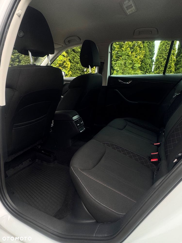 Skoda Kamiq 1.5 TSI Style - 11