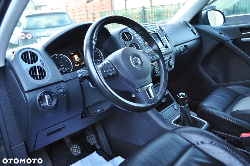 Volkswagen Tiguan 1.4 TSI BlueMotion Technology Lounge Sport & Style - 12