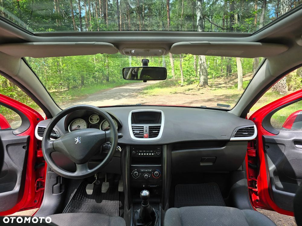 Peugeot 207 90 HDi FAP (Blue Lion) Urban Move - 9