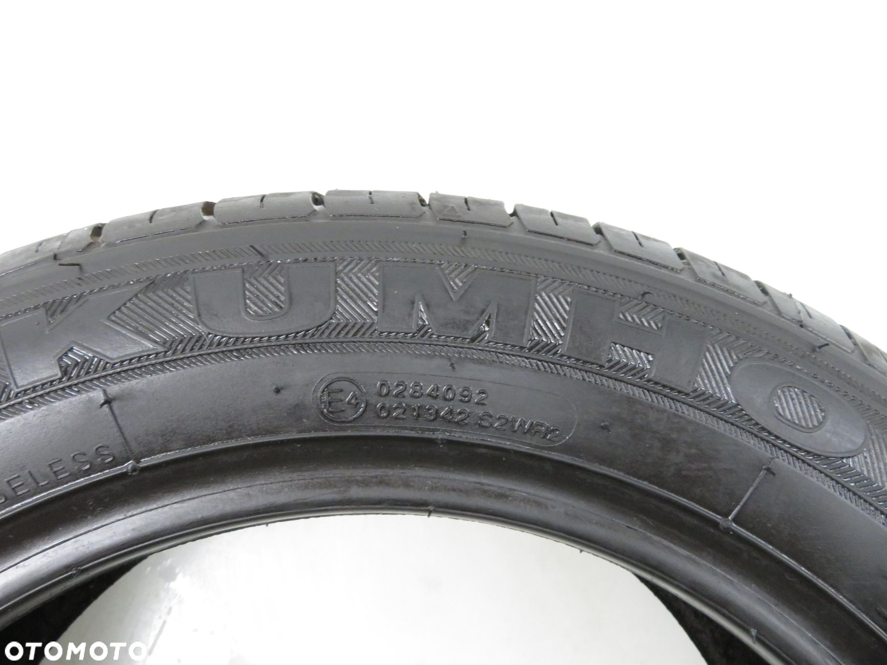 2X 165/60R14 OPONY LETNIE KUMHO SOLUS KH17 75H  DOT: 0816. - 2