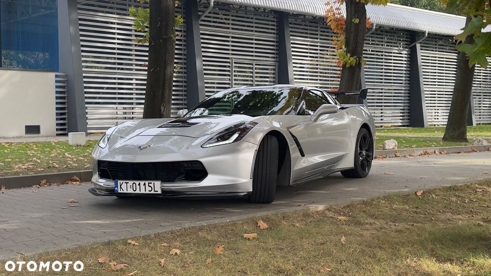 Chevrolet Corvette - 3
