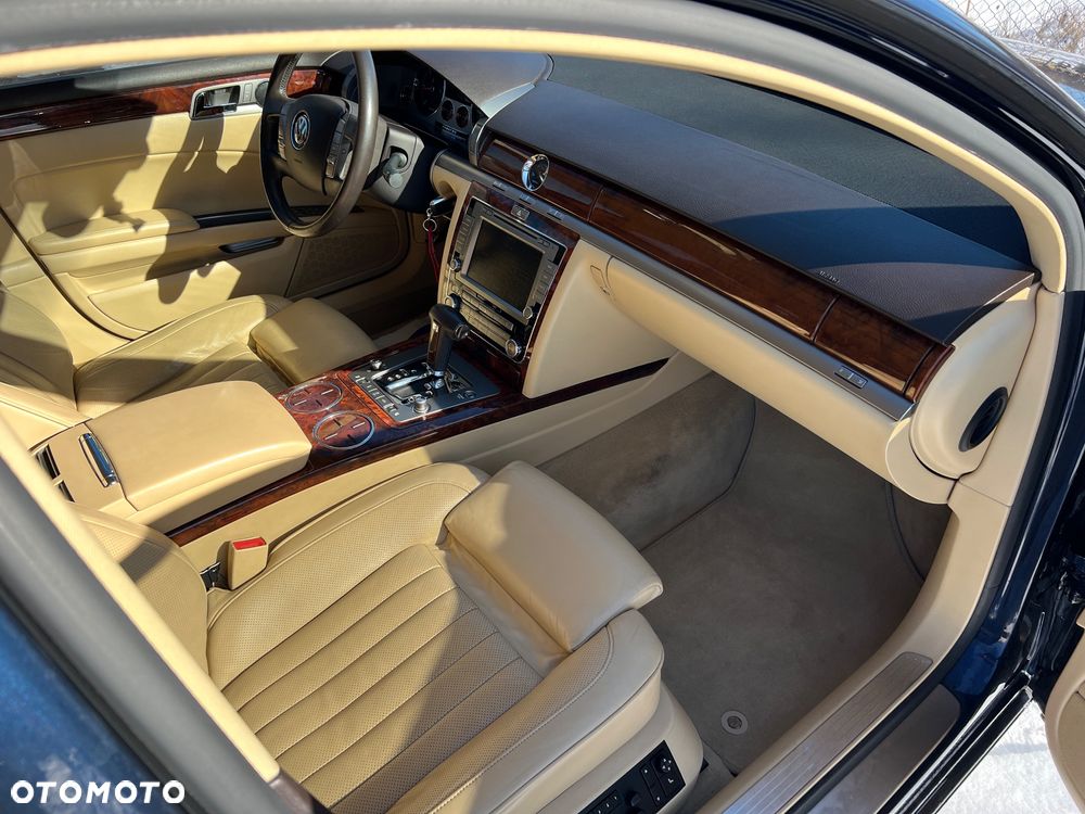 Volkswagen Phaeton 3.0 V6 TDI DPF 4MOTION Automatik (5 Sitzer) - 16