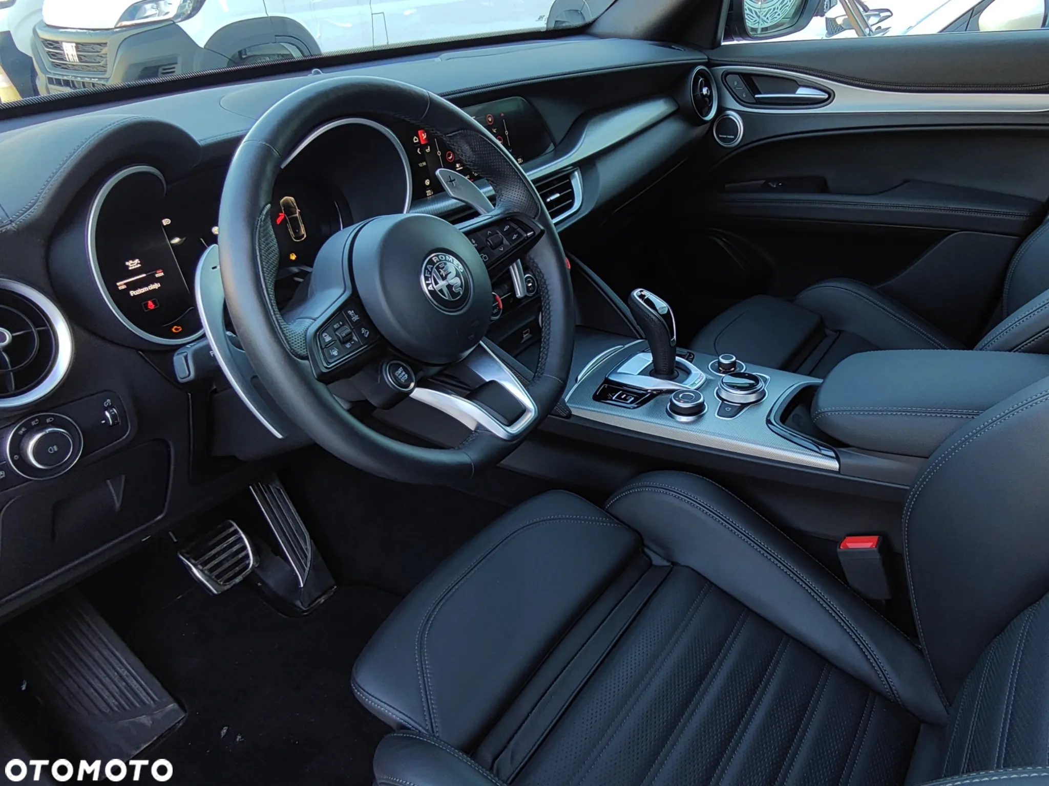 Alfa Romeo Stelvio 2.0 Turbo Veloce Q4 - 11