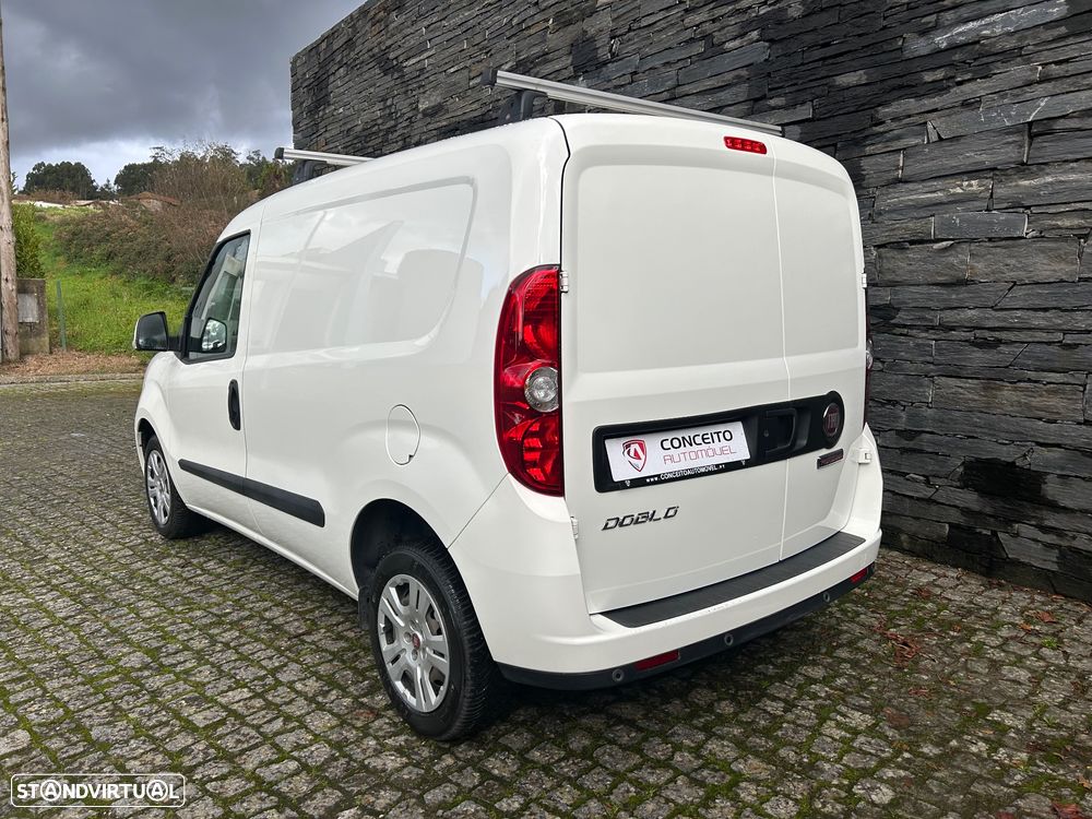 Fiat Doblo 1.6 Diesel 3 lugares Iva Dedutivel - 6