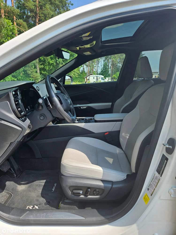 Lexus RX 350h Prestige - 26