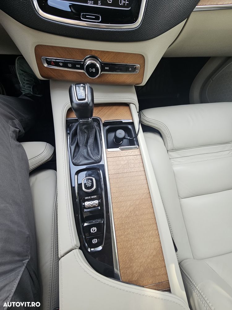 Volvo XC 90 D5 AWD Inscription - 20