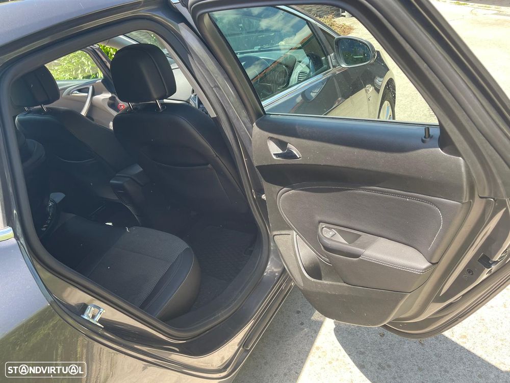 Opel 1204 - 2