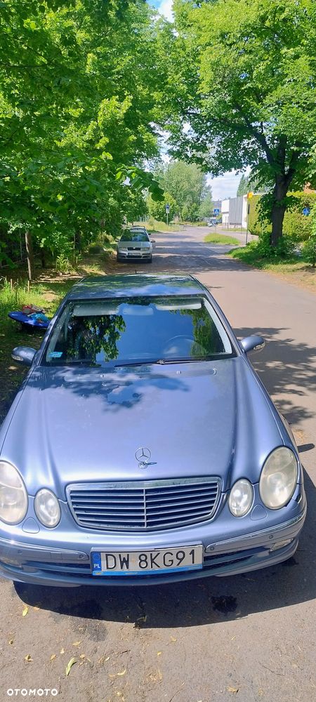 Mercedes-Benz Klasa E - 2
