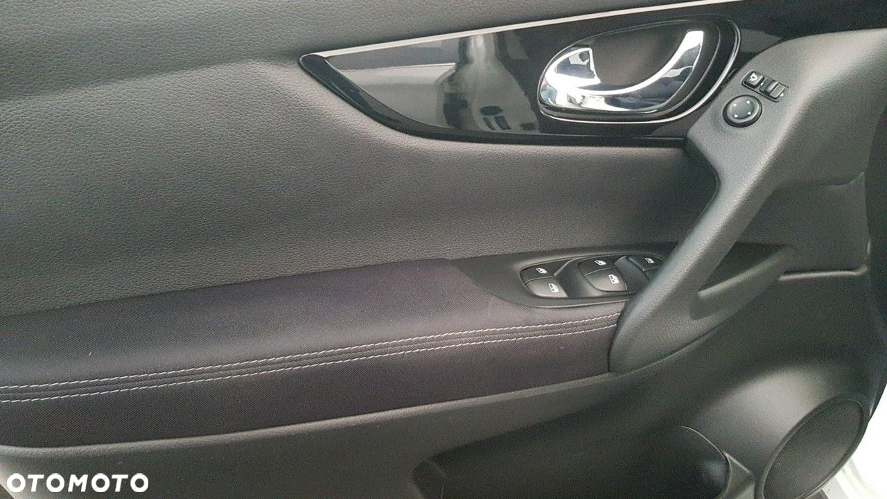 Nissan Qashqai - 24