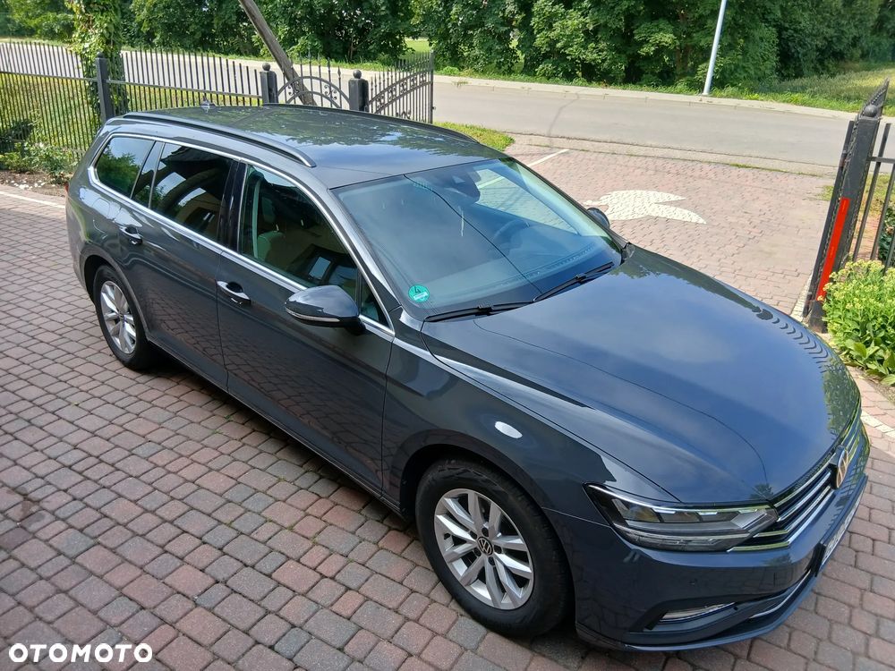 Volkswagen Passat 2.0 TDI SCR Business - 10