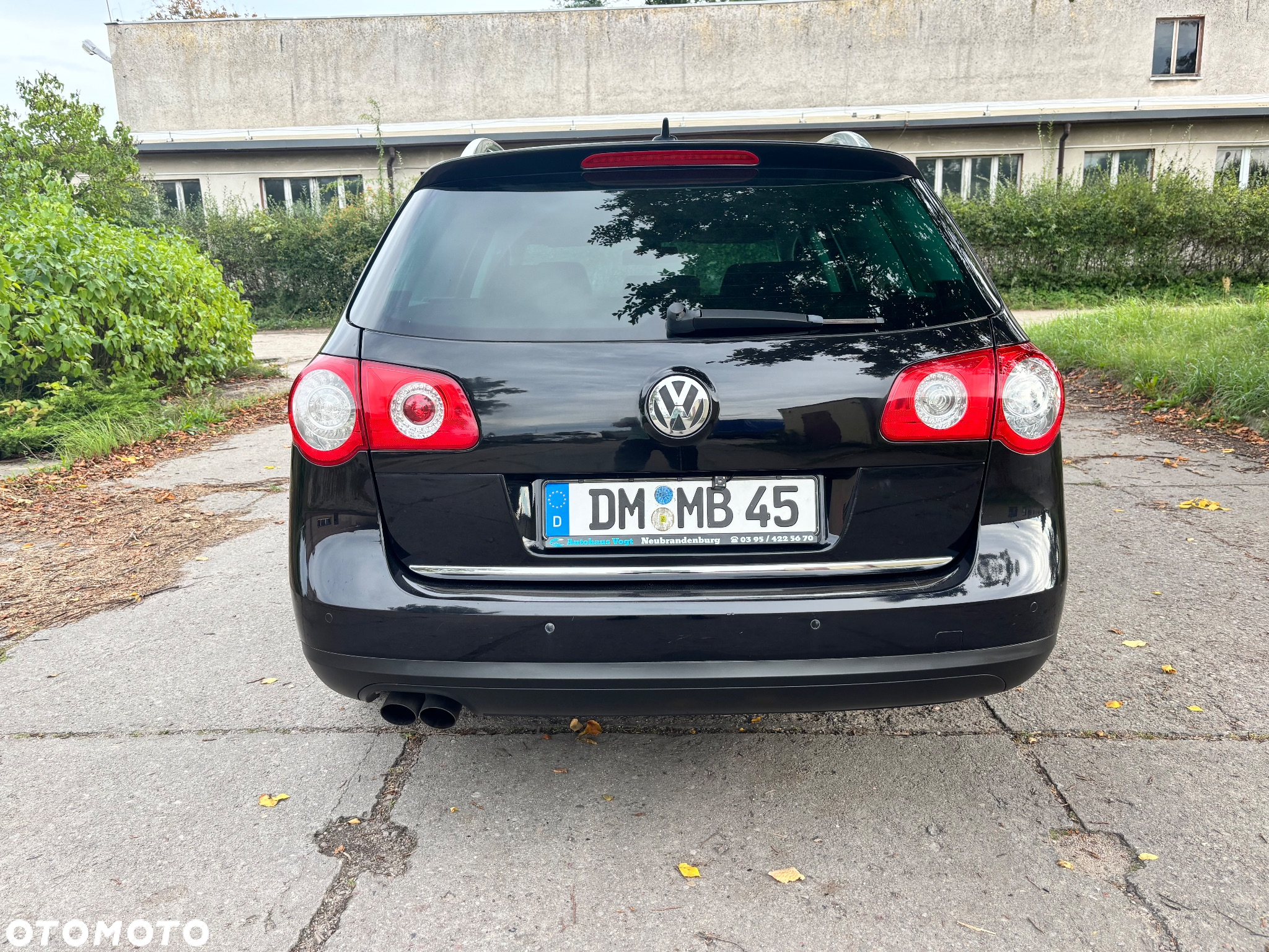 Volkswagen Passat 2.0 TDI DPF Highline - 5