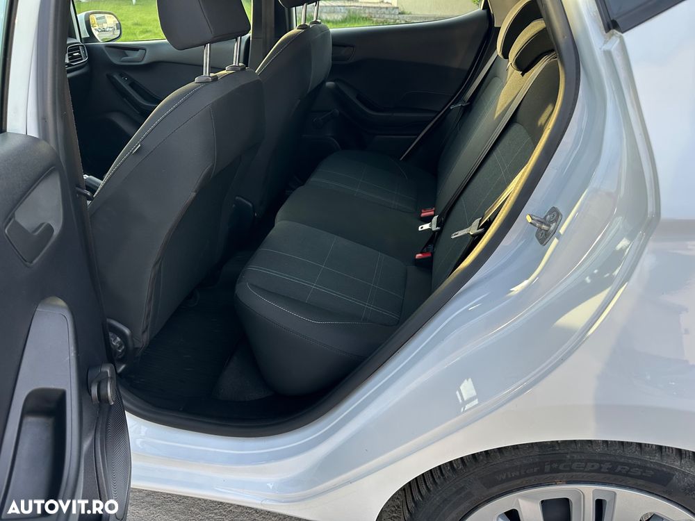 Ford Fiesta 1.1 Trend Connected - 7