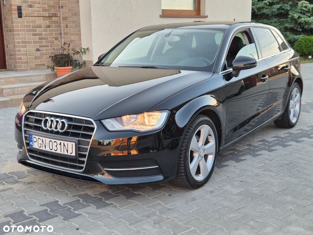Audi A3 Sportback 1.6 TDI Ambiente - 16