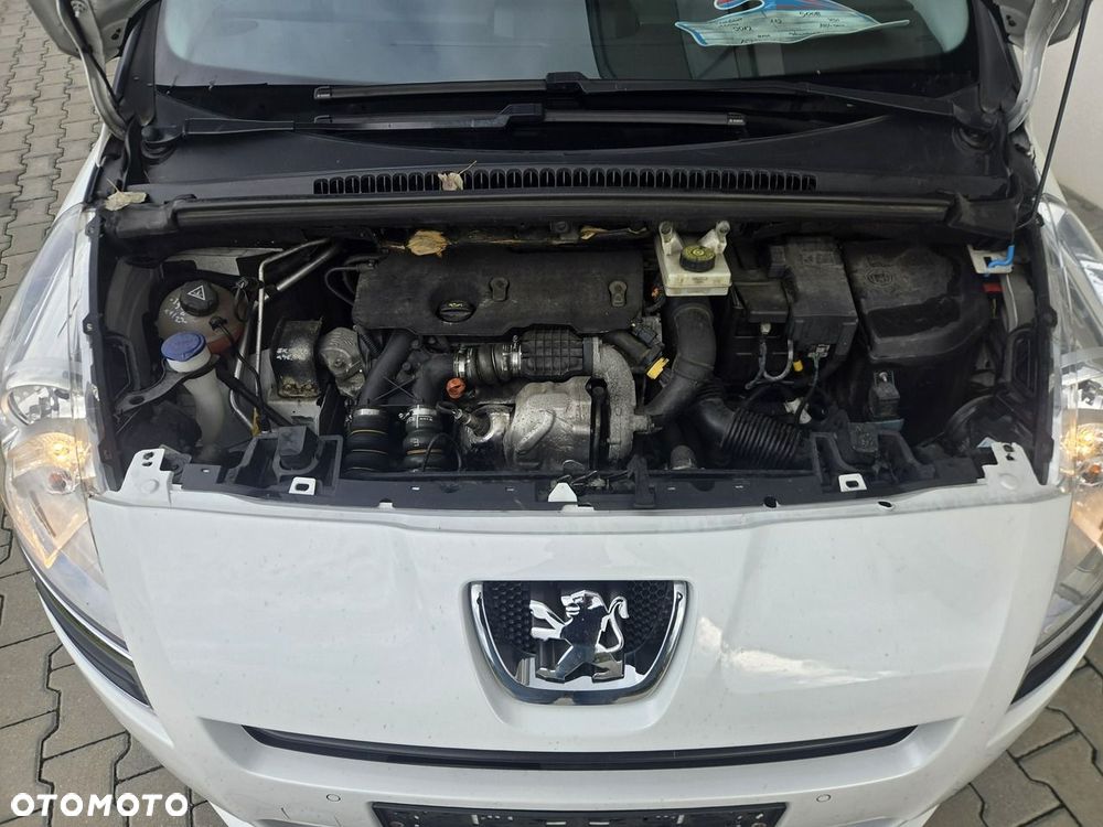 Peugeot 5008 - 25