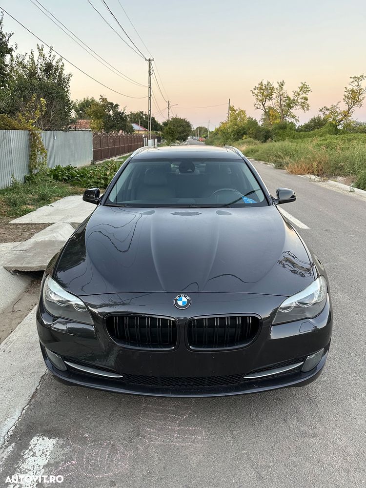 BMW Seria 5 525d xDrive Aut. - 3