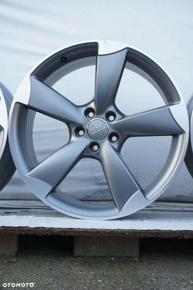 Audi 5x112 20 8,5J et45 4G0601025 - 6