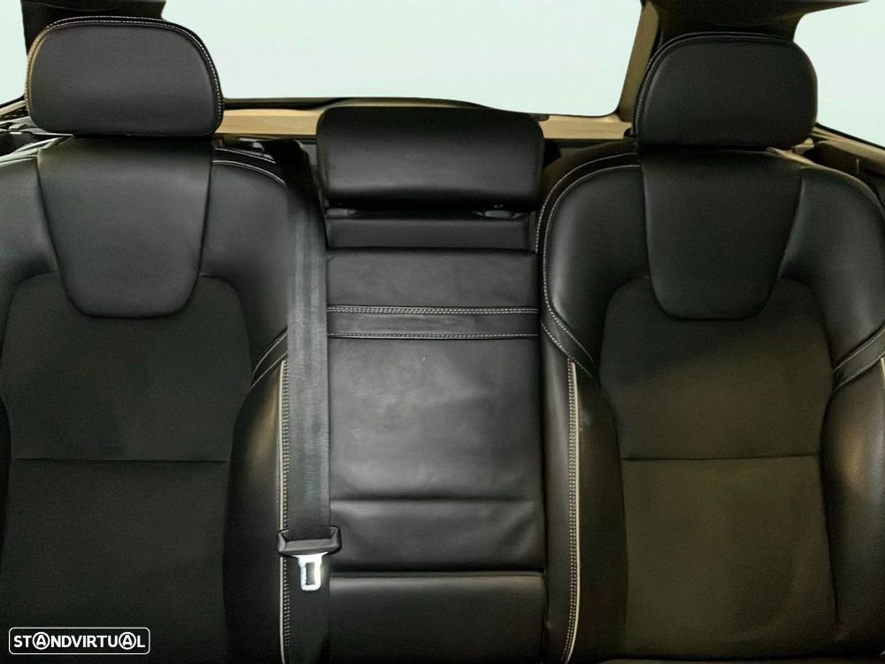 Volvo V90 2.0 T8 R-Design AWD Geartronic - 18