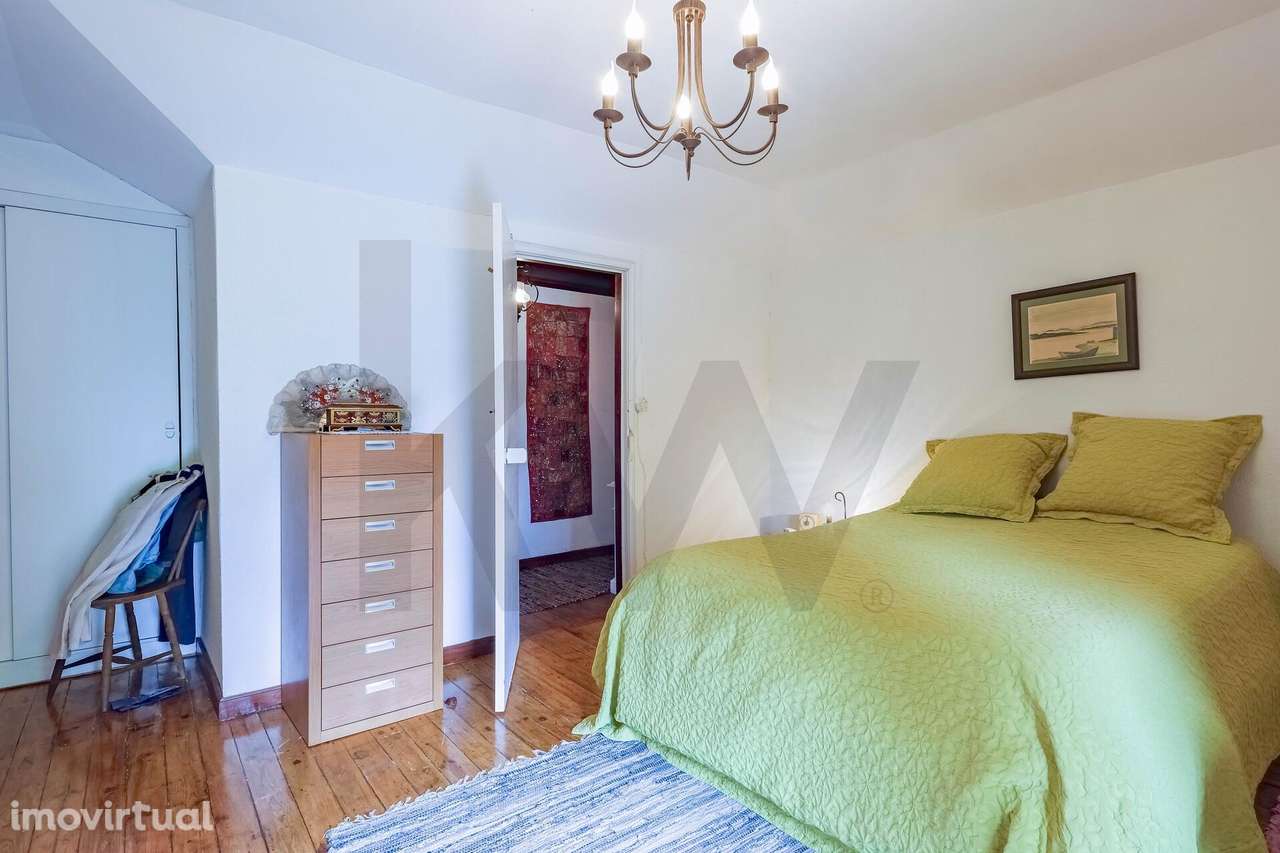 Quintinha com Duas Casas Centenárias em Pedra - Grande imagem: 4/56