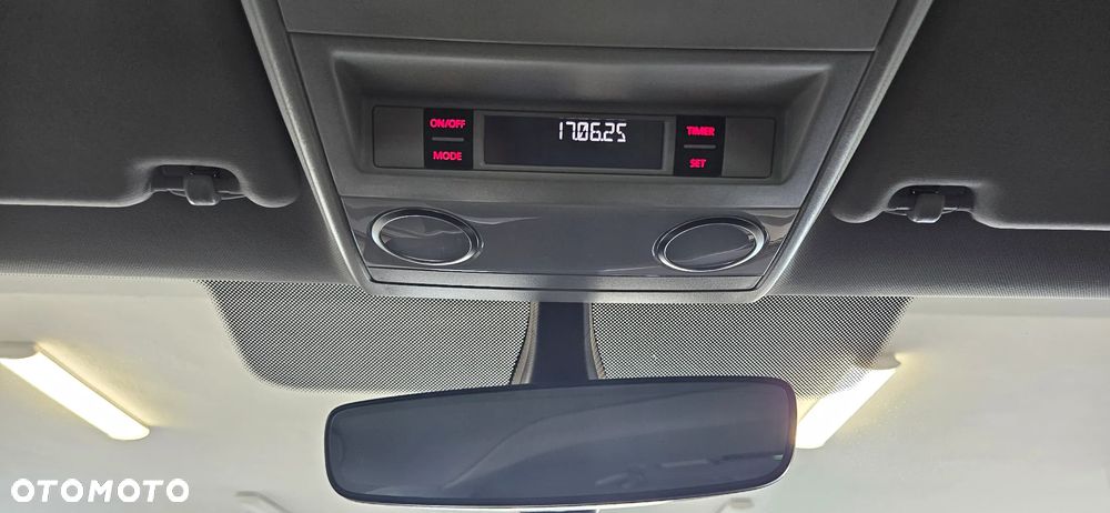 Volkswagen Multivan 2.0 TDI L1 Comfortline DSG - 17