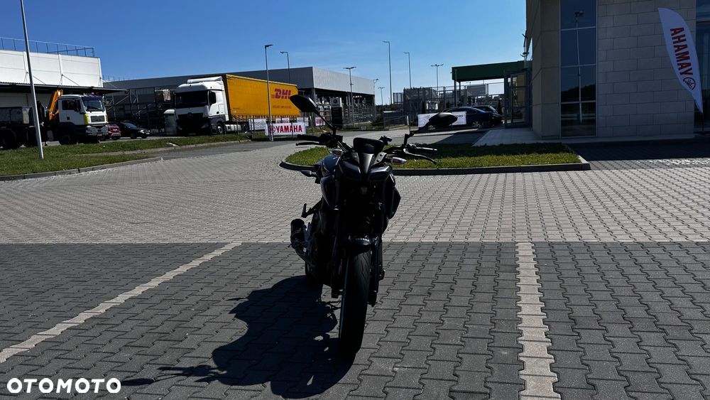 Yamaha MT - 2