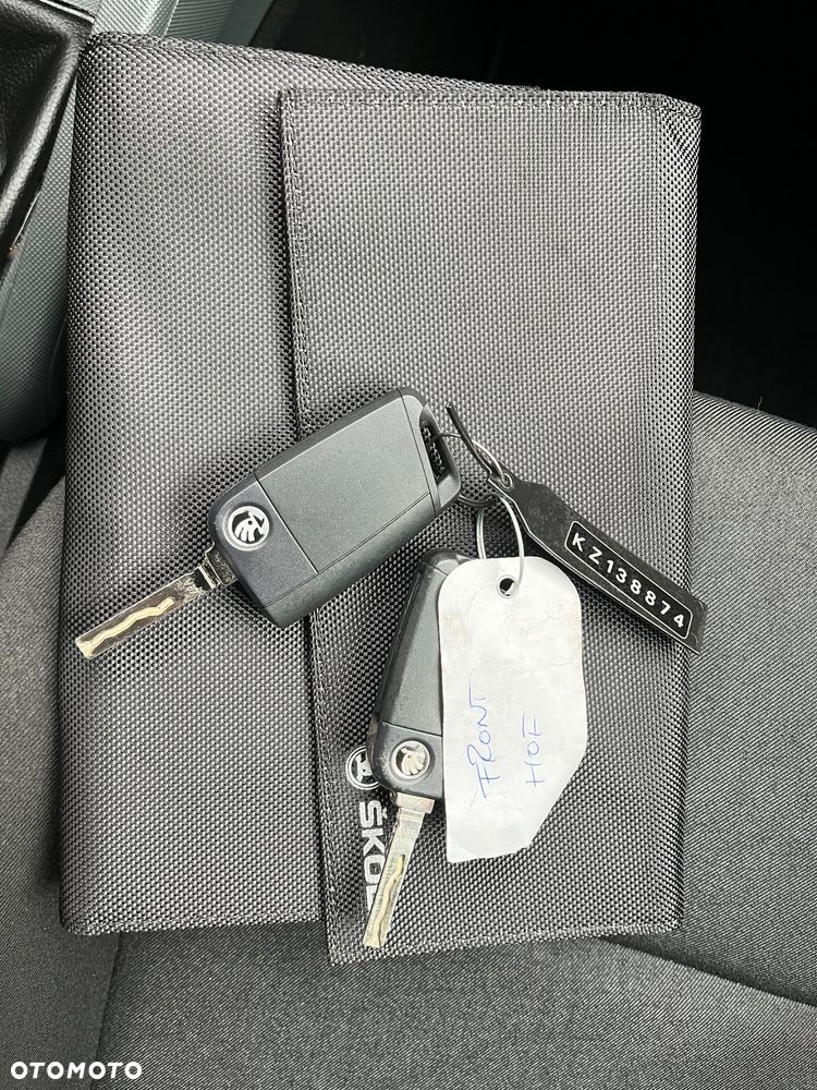 Skoda Fabia 1.0 MPI Cool Plus - 28