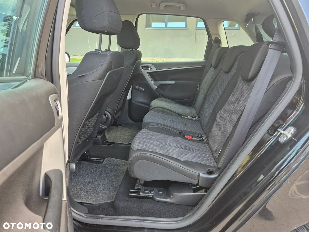 Citroën C4 Picasso 1.6 HDi Impress - 19