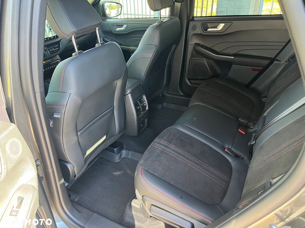 Ford Kuga - 14