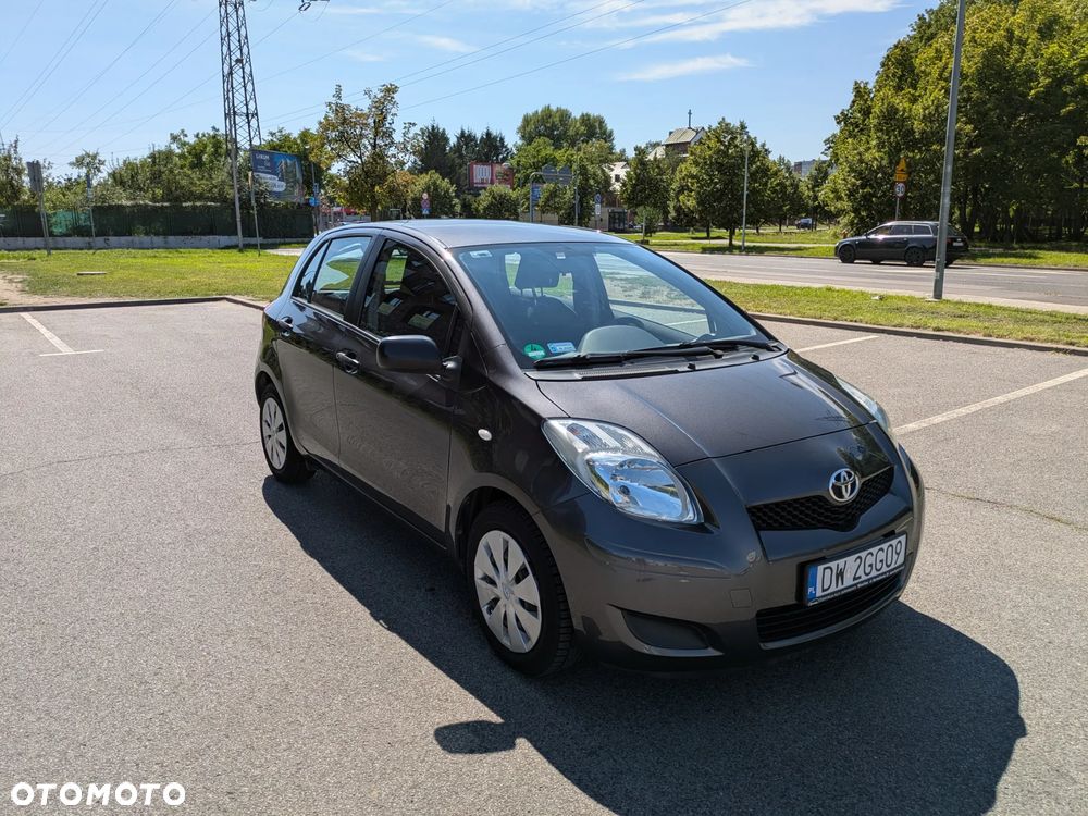 Toyota Yaris 1.33 Luna - 3