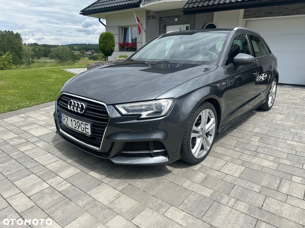Audi A3 Sportback - 1