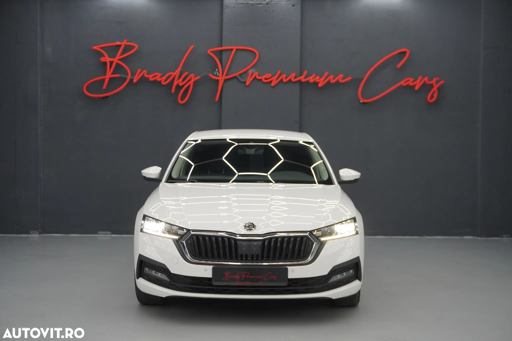 Skoda Octavia 2.0 TDI DSG Ambition - 30