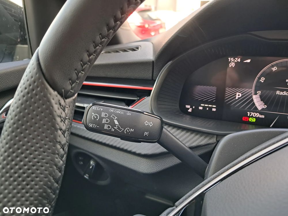 Skoda Kamiq 1.5 TSI Monte Carlo DSG - 26