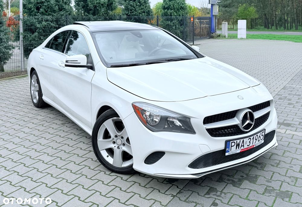 Mercedes-Benz CLA 250 7G-DCT AMG Line - 24