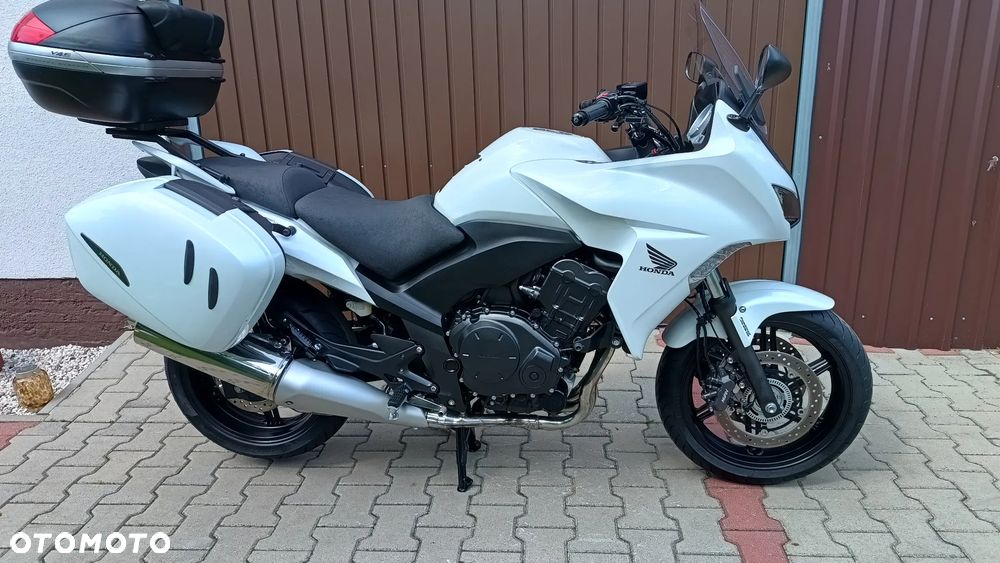 Honda CBF - 3